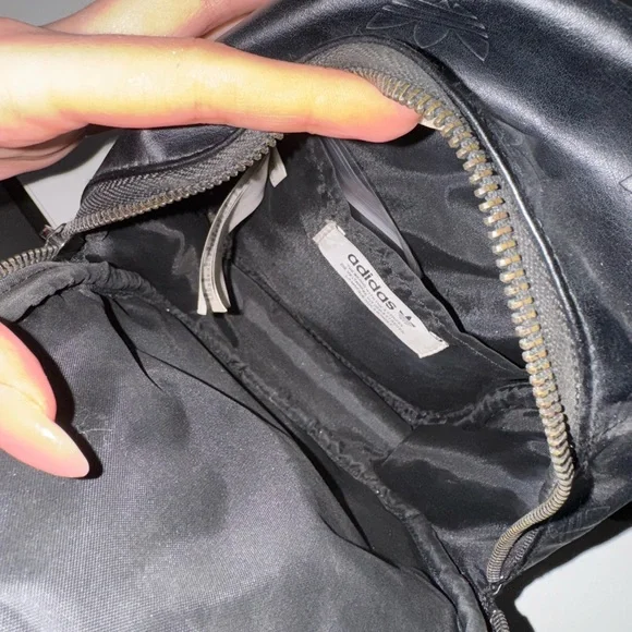 Adidas backpack - Picture 3 of 3